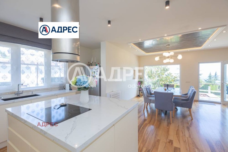 Продава КЪЩА, гр. Варна, м-т Акчелар, снимка 8 - Къщи - 50375734