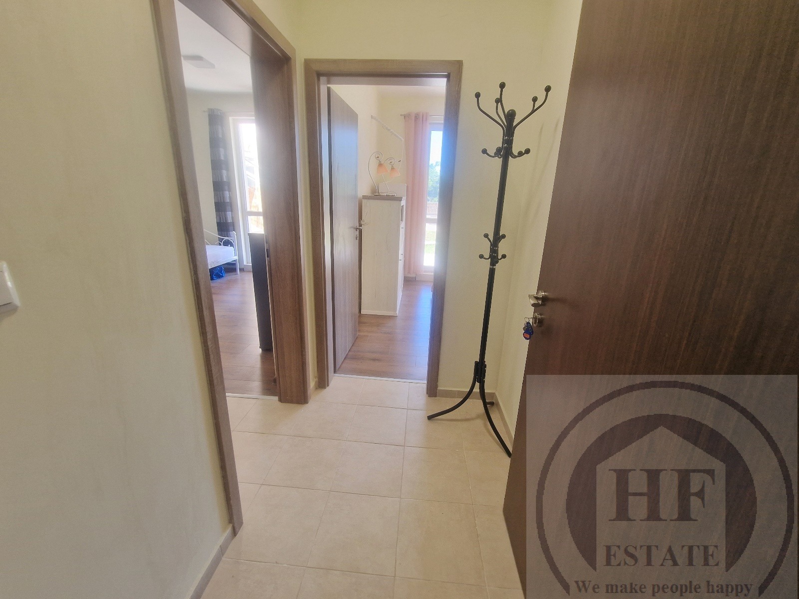 Продава 2-СТАЕН, гр. Бяла, област Варна, снимка 13 - Апартаменти - 55770446