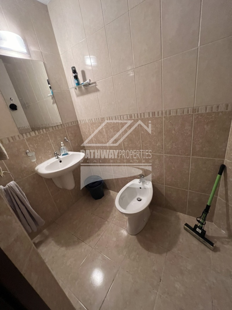 En venta  1 dormitorio región Burgas , Sveti Vlas , 76 metros cuadrados | 27380289 - imagen [8]