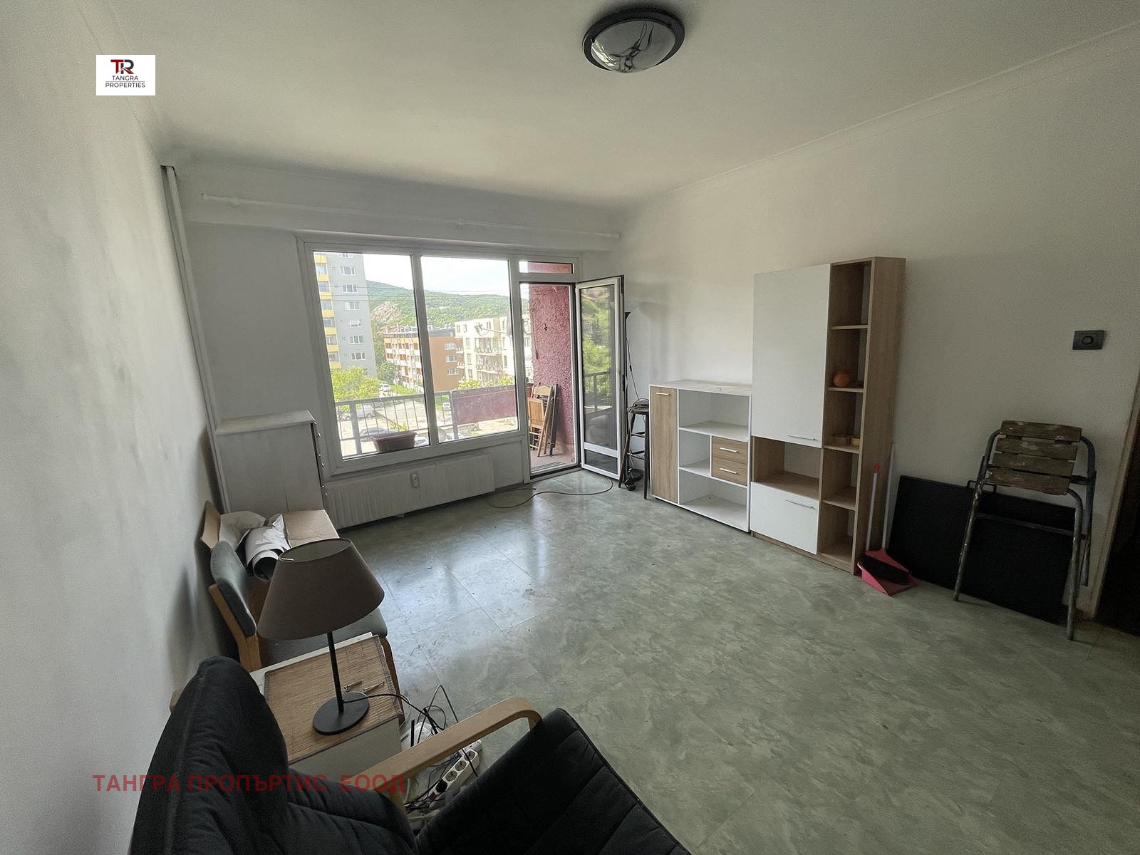 Продава 2-СТАЕН, гр. Перник, Рено, снимка 4 - Апартаменти - 54642594