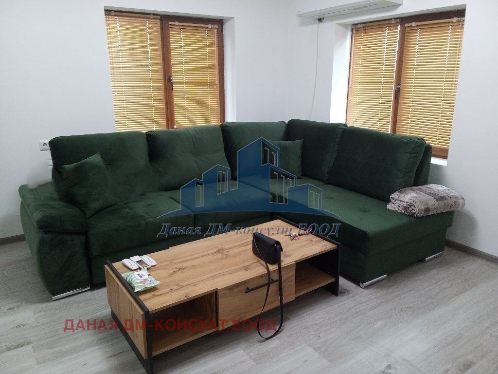 Продава КЪЩА, с. Менгишево, област Шумен, снимка 2 - Къщи - 55410389