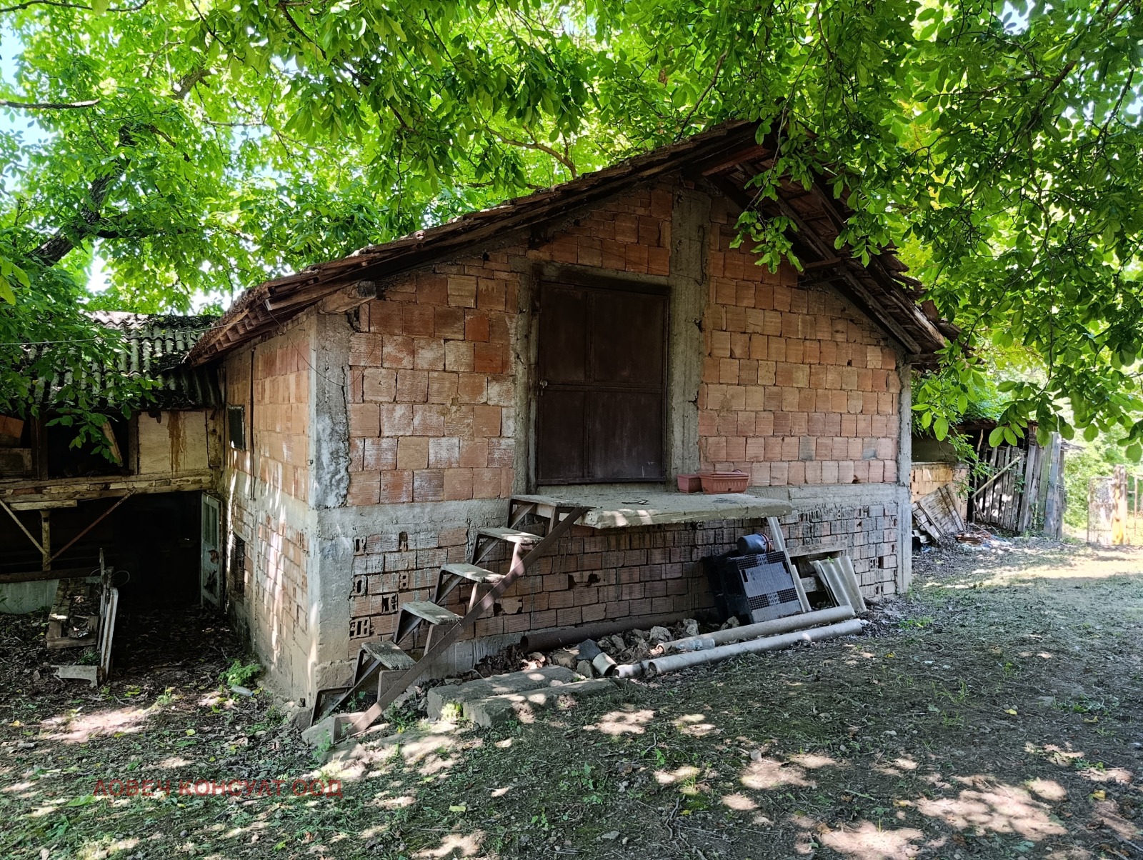 Продава ВИЛА, гр. Ловеч, Промишлена зона - Север, снимка 13 - Вили - 55078372