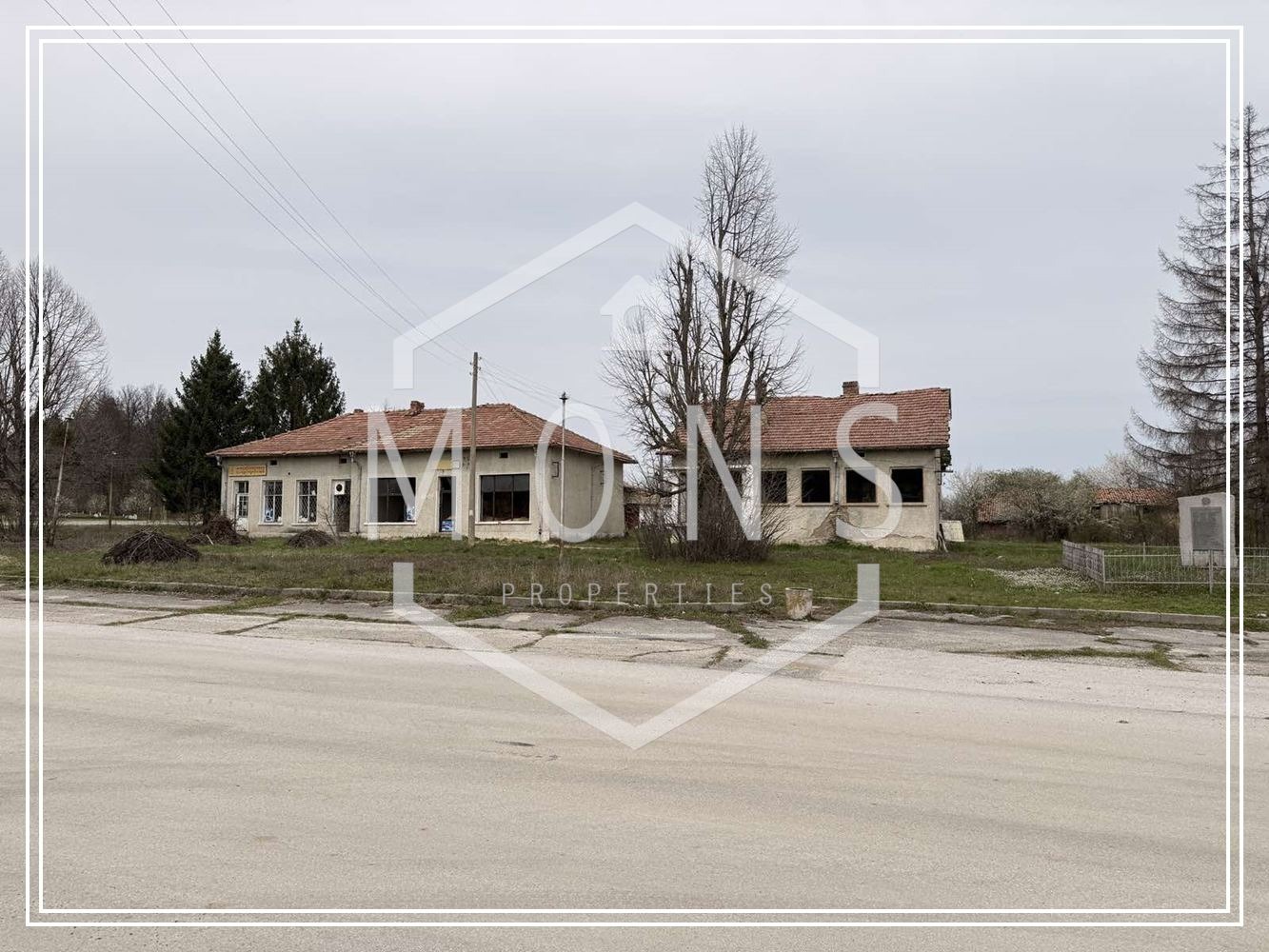 Продава ПАРЦЕЛ, с. Ястребино, област Търговище