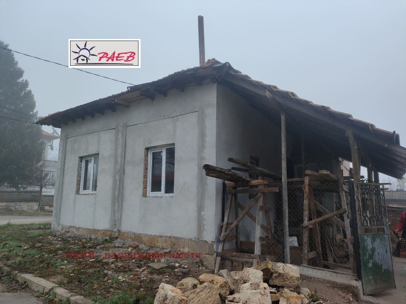 Продава КЪЩА в област Русе, с. Щръклево - 67 кв.м / 51 990 € » 101 683.60 лв., РАЕВ - недвижими имоти