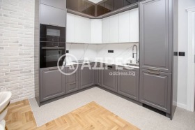 3+ ložnice Centar, Sofia 12