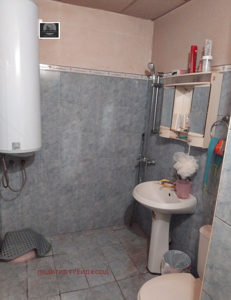 Продава 2-СТАЕН, гр. Дупница, област Кюстендил, снимка 4 - Апартаменти - 53404815