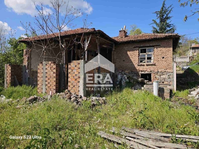 Продава КЪЩА, с. Гарваново, област Хасково