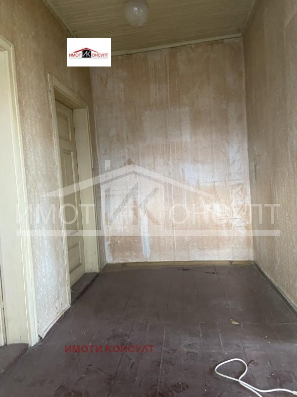 Продава КЪЩА, с. Поликраище, област Велико Търново, снимка 7 - Къщи - 55259521