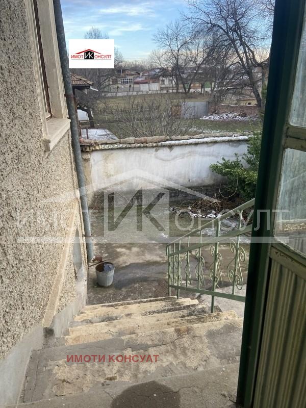 Продава КЪЩА, с. Поликраище, област Велико Търново, снимка 16 - Къщи - 55259521
