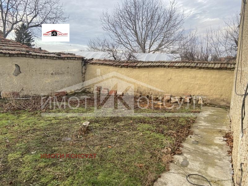 Продава КЪЩА, с. Поликраище, област Велико Търново, снимка 2 - Къщи - 55259521