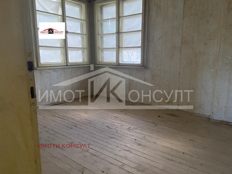 Продава КЪЩА, с. Поликраище, област Велико Търново, снимка 5 - Къщи - 55259521