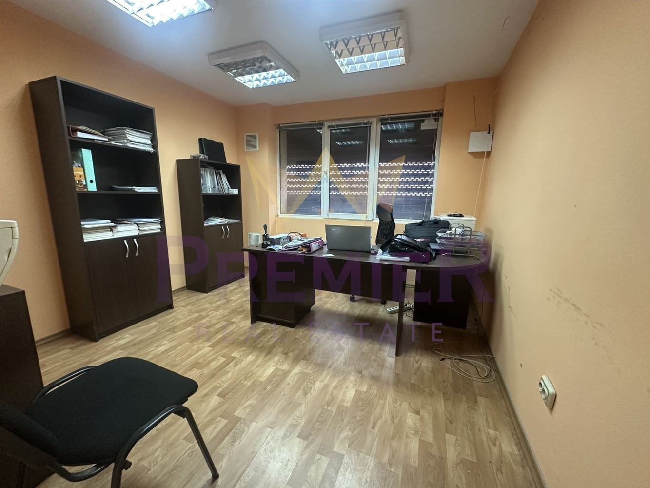 Продава ОФИС, гр. София, Дружба 2