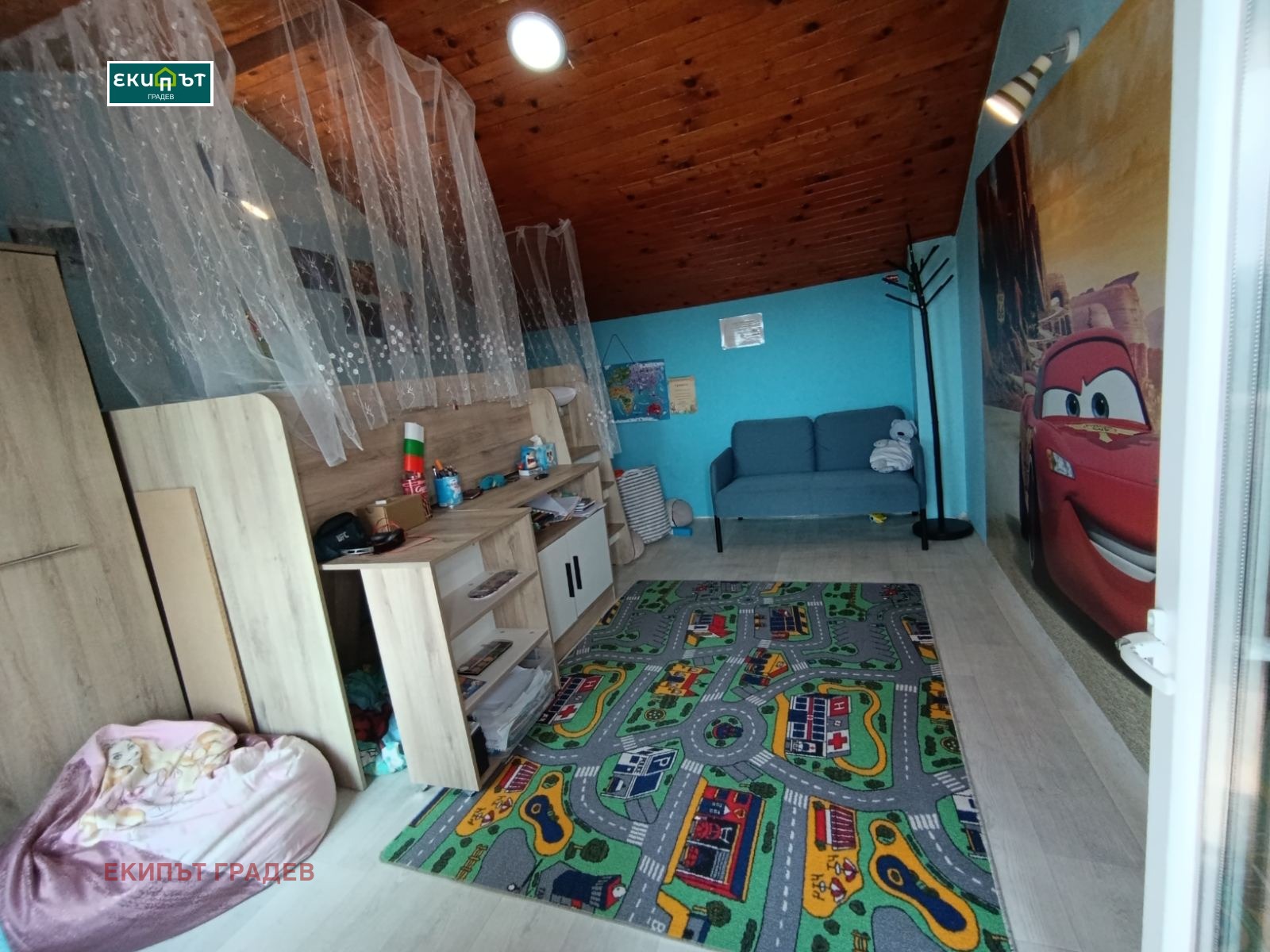 Продава КЪЩА, гр. Варна, Галата, снимка 2 - Къщи - 53186374