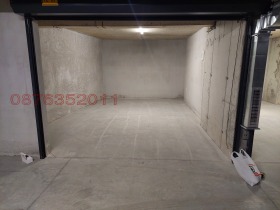 ГАРАЖ, ПАРКОМЯСТО, 35 m2