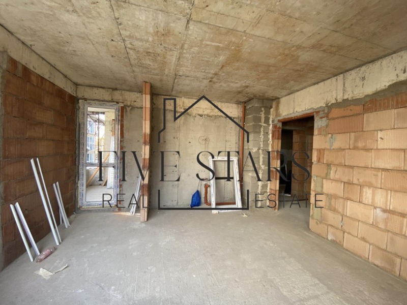 Продава 2-СТАЕН, гр. Варна, Гранд Мол, снимка 2 - Апартаменти - 52622503