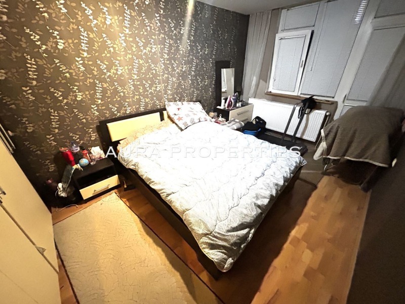 Продава  3-стаен град Разград , Освобождение , 90 кв.м | 34996121 - изображение [3]
