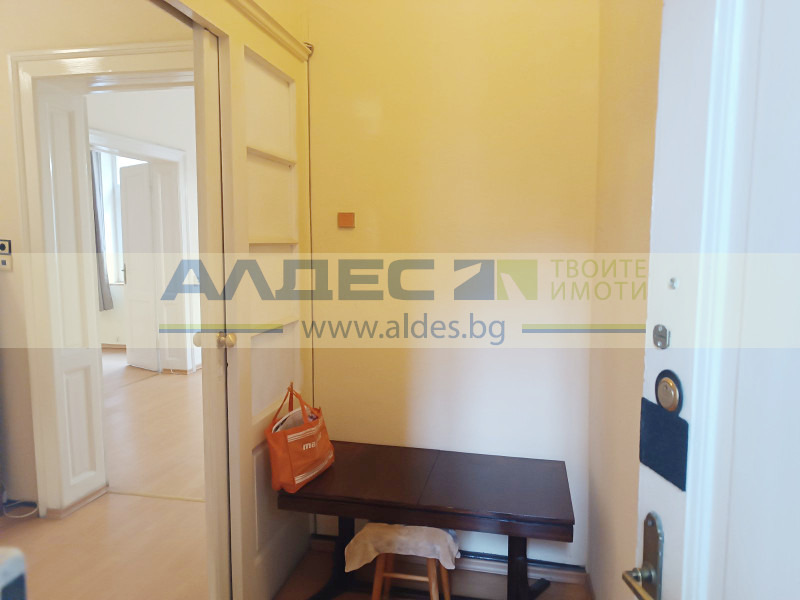 Na sprzedaż  Piętro domu Sofia , Centar , 145 mkw | 62422969 - obraz [8]