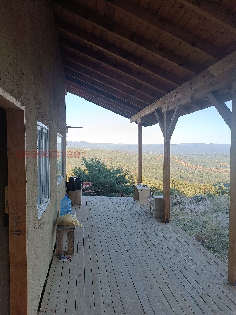 Продава ВИЛА, с. Добърско, област Благоевград, снимка 11 - Вили - 53131815