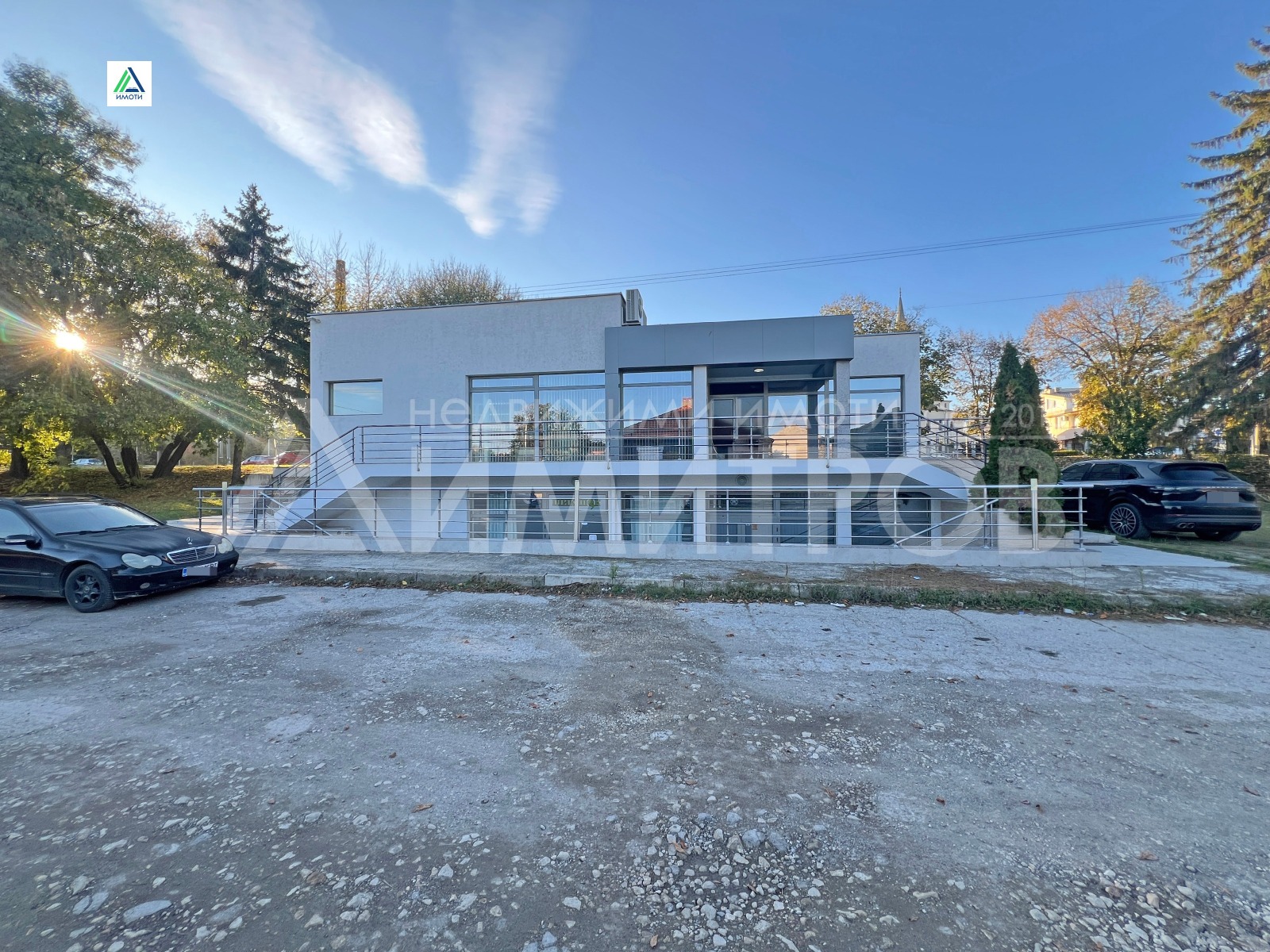 Продава МАГАЗИН, гр. Нови пазар, област Шумен, снимка 2 - Магазини - 55178306