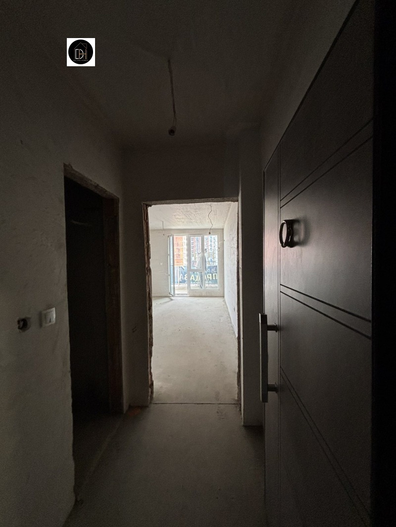 Продава  1-стаен град Пловдив , Гагарин , 40 кв.м | 97408078 - изображение [2]