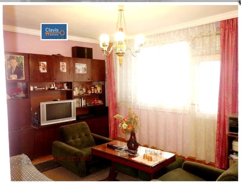 En venta  2 dormitorios Plovdiv , Komatevo , 105 metros cuadrados | 94684546 - imagen [5]