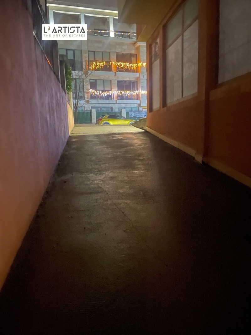 Продава ГАРАЖ, ПАРКОМЯСТО, гр. София, Витоша