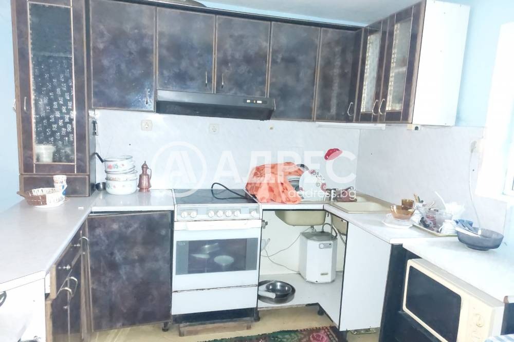 Продава КЪЩА, с. Триводици, област Пловдив, снимка 8 - Къщи - 55523805
