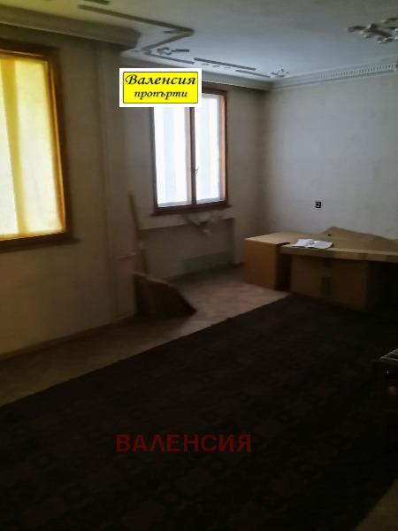 Продава 3-СТАЕН, гр. Криводол, област Враца, снимка 7 - Aпартаменти - 29521091