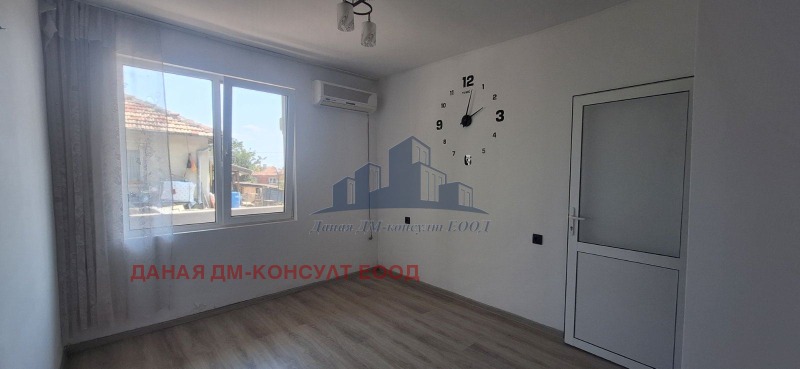 Продава ЕТАЖ ОТ КЪЩА, град Шумен, Дивдядово • 215000 лв. • 88871754 — Holmes.bg