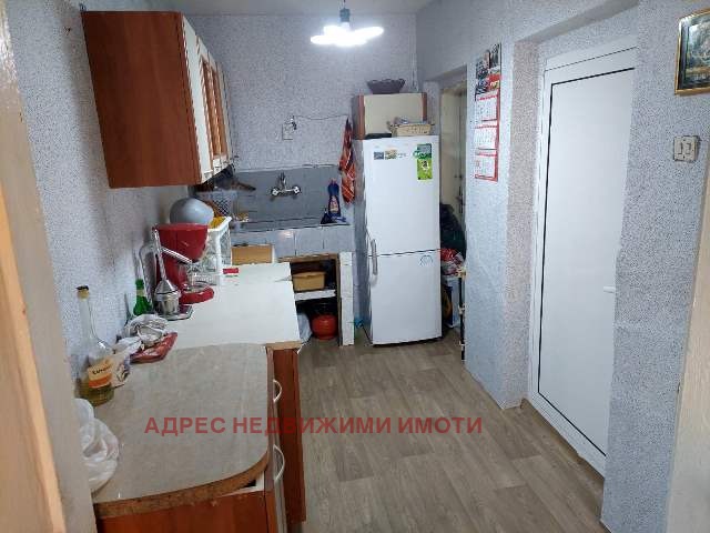 Продава КЪЩА, с. Сърнево, област Стара Загора, снимка 5 - Къщи - 48597385