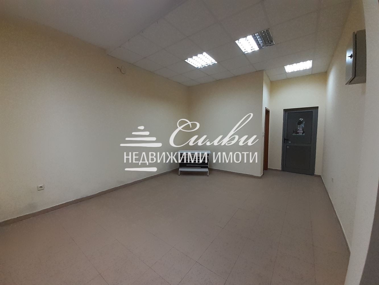 Продава МАГАЗИН, гр. Шумен, Болницата, снимка 2 - Магазини - 54971867