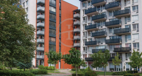 Продава 3-стаен град Пловдив Кършияка - [1] 