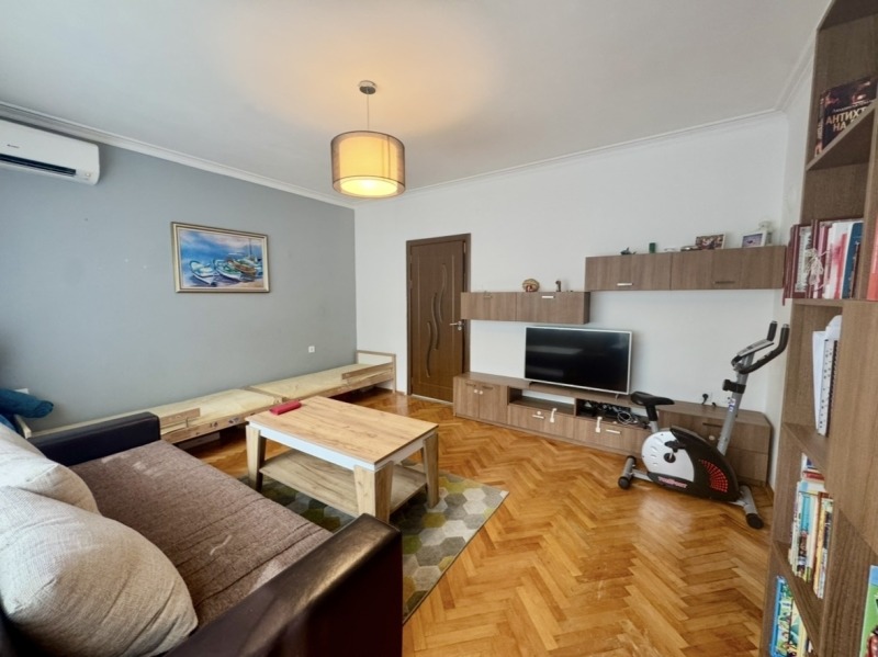 Продава  2-стаен град София , Толстой , 63 кв.м | 33462461 - изображение [2]