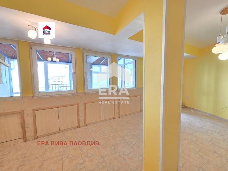 Продава 2-СТАЕН, гр. Пловдив, Център, снимка 2 - Апартаменти - 52709018