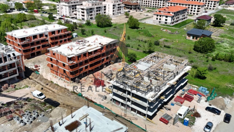 Продава  3-стаен, град Пловдив, Остромила •  114 399 EUR • ID 27667713 — holmes.bg - [1] 