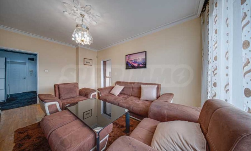 Продава 3-СТАЕН, гр. София, Младост 4