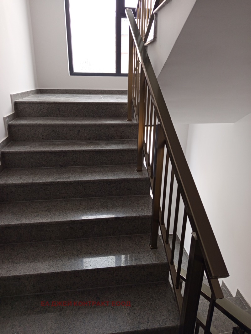 Продава 3-СТАЕН, гр. София, Триъгълника, снимка 15 - Апартаменти - 53037910