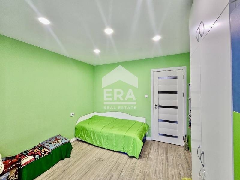 Продава 3-СТАЕН, гр. Русе, Родина 1, снимка 11 - Апартаменти - 53045321