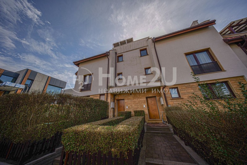 Satılık  Ev Sofia , m-t Kambanite , 222 metrekare | 48186333