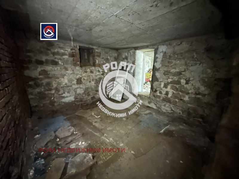 Продава КЪЩА, гр. Перущица, област Пловдив, снимка 14 - Къщи - 52338472