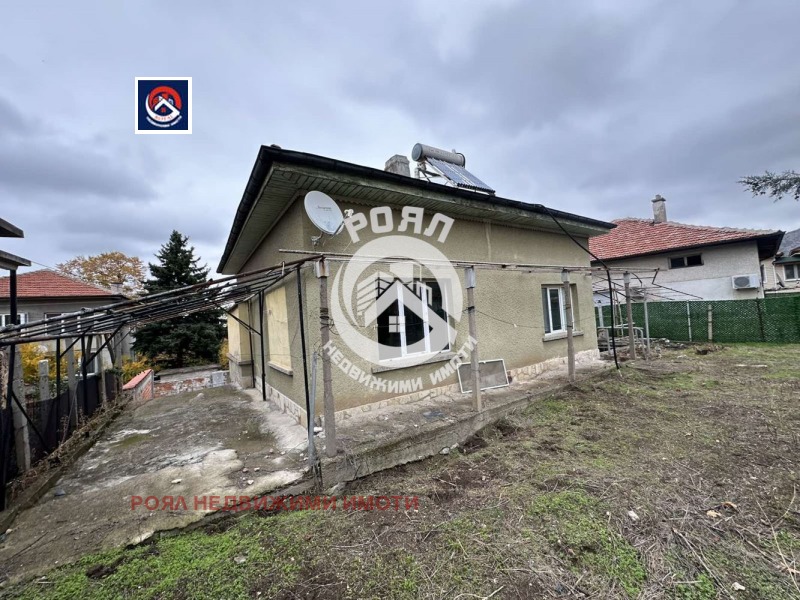 Продава КЪЩА, гр. Перущица, област Пловдив, снимка 2 - Къщи - 52338472