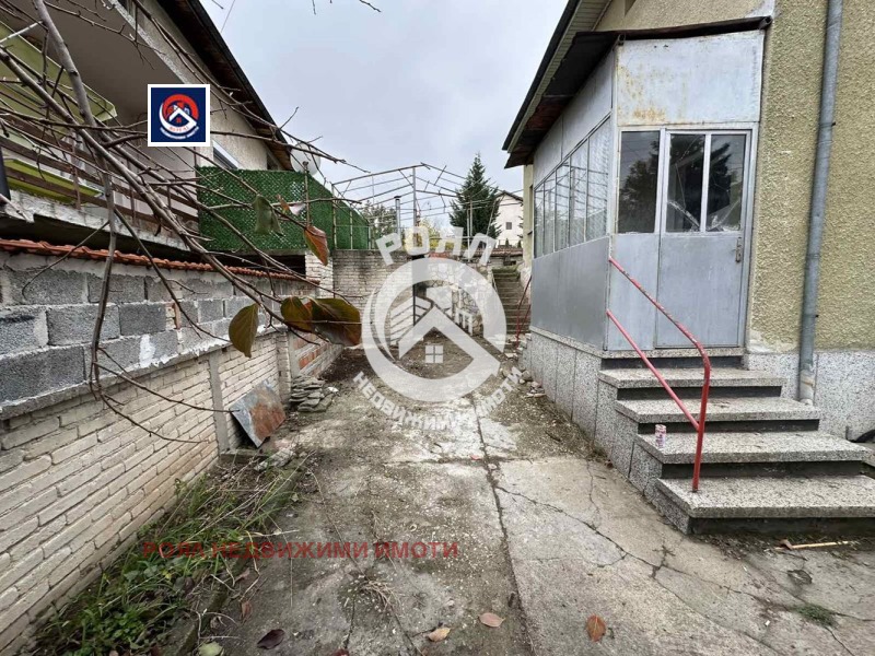 Продава КЪЩА, гр. Перущица, област Пловдив, снимка 5 - Къщи - 52338472