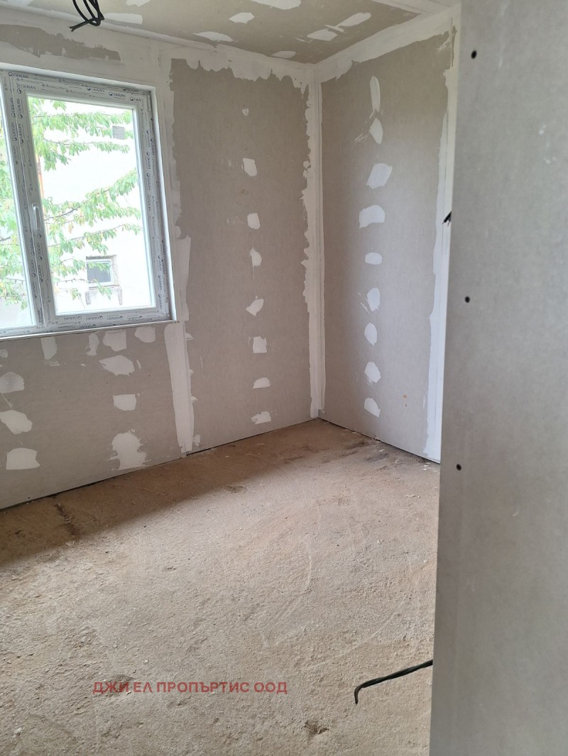 Продава КЪЩА, гр. София, гр. Нови Искър, снимка 9 - Къщи - 52702944