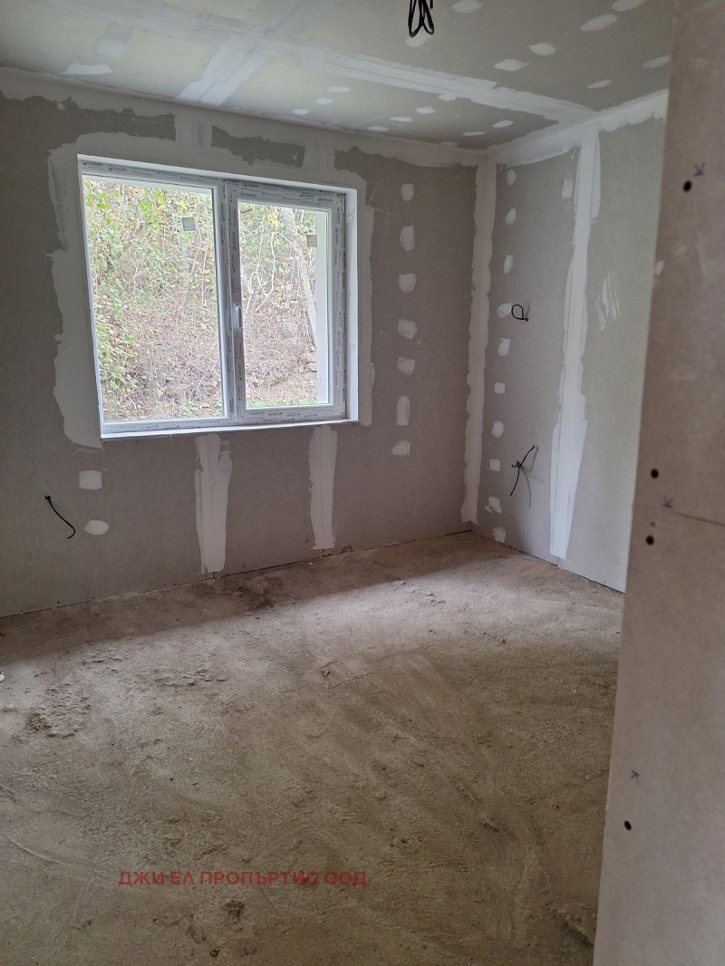 Продава КЪЩА, гр. София, гр. Нови Искър, снимка 12 - Къщи - 52702944