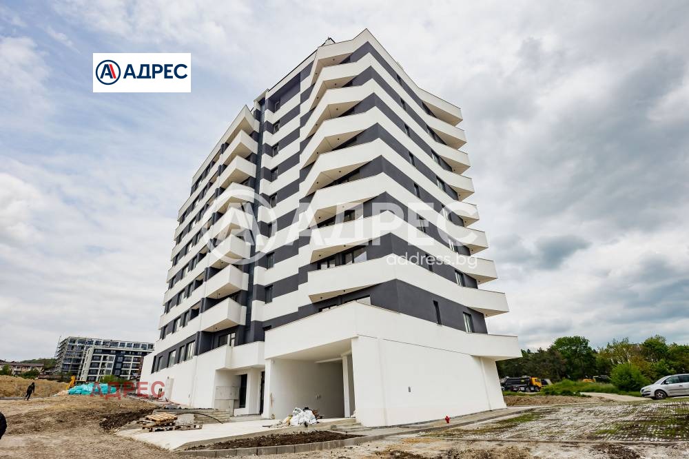 Продава МНОГОСТАЕН, гр. Варна, Възраждане 3