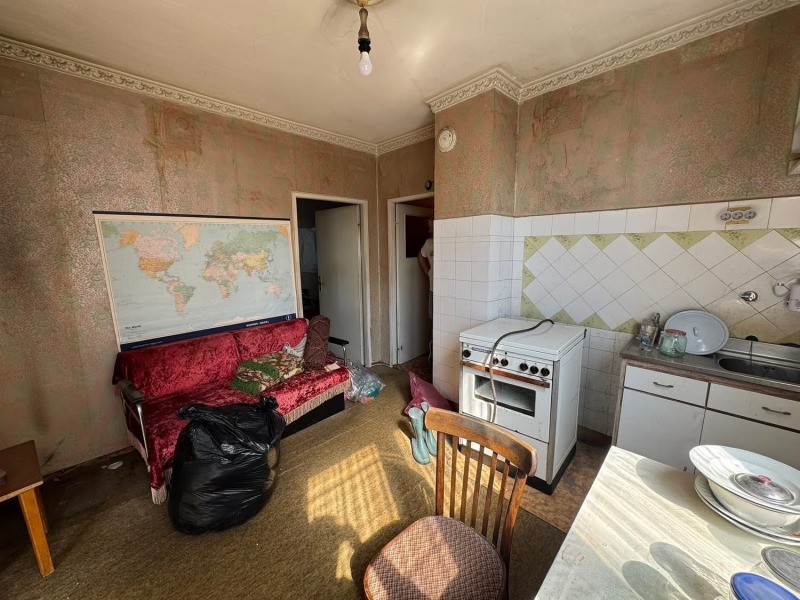 Продава  2-стаен град Монтана , Широк център , 68 кв.м | 55254327 - изображение [2]