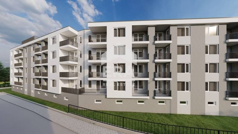 Продава 3-СТАЕН, гр. Велико Търново, Бузлуджа, снимка 2 - Апартаменти - 52801127