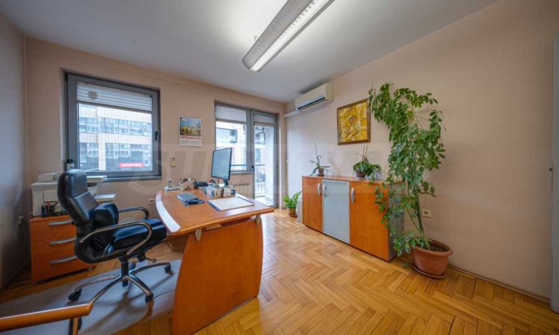 Продава ОФИС, гр. София, Лозенец, снимка 8 - Офиси - 53533964