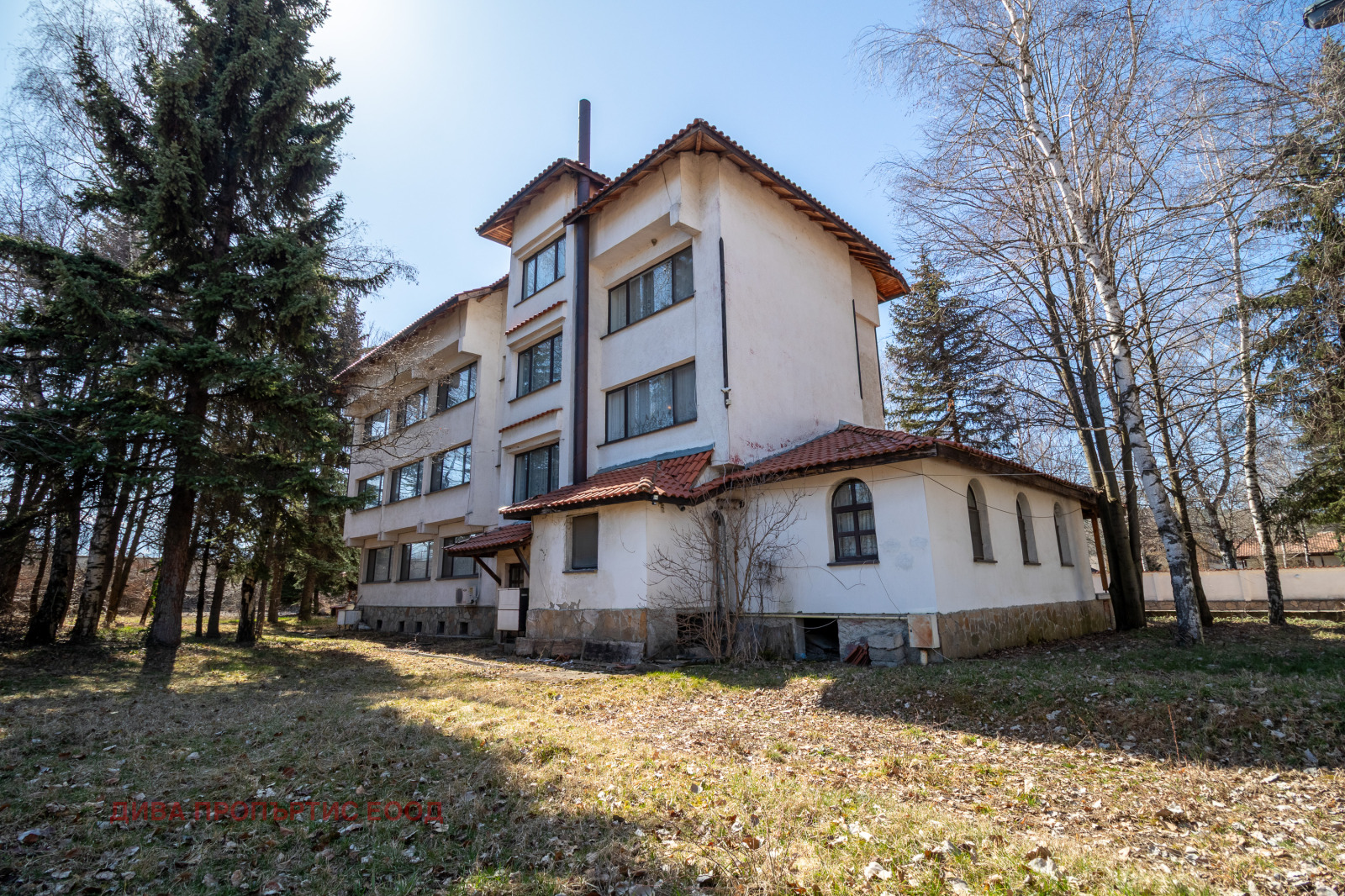 Продава ХОТЕЛ, гр. Самоков, област София област