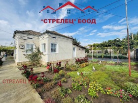 Casa Kozlodujtsi, regione Dobrič